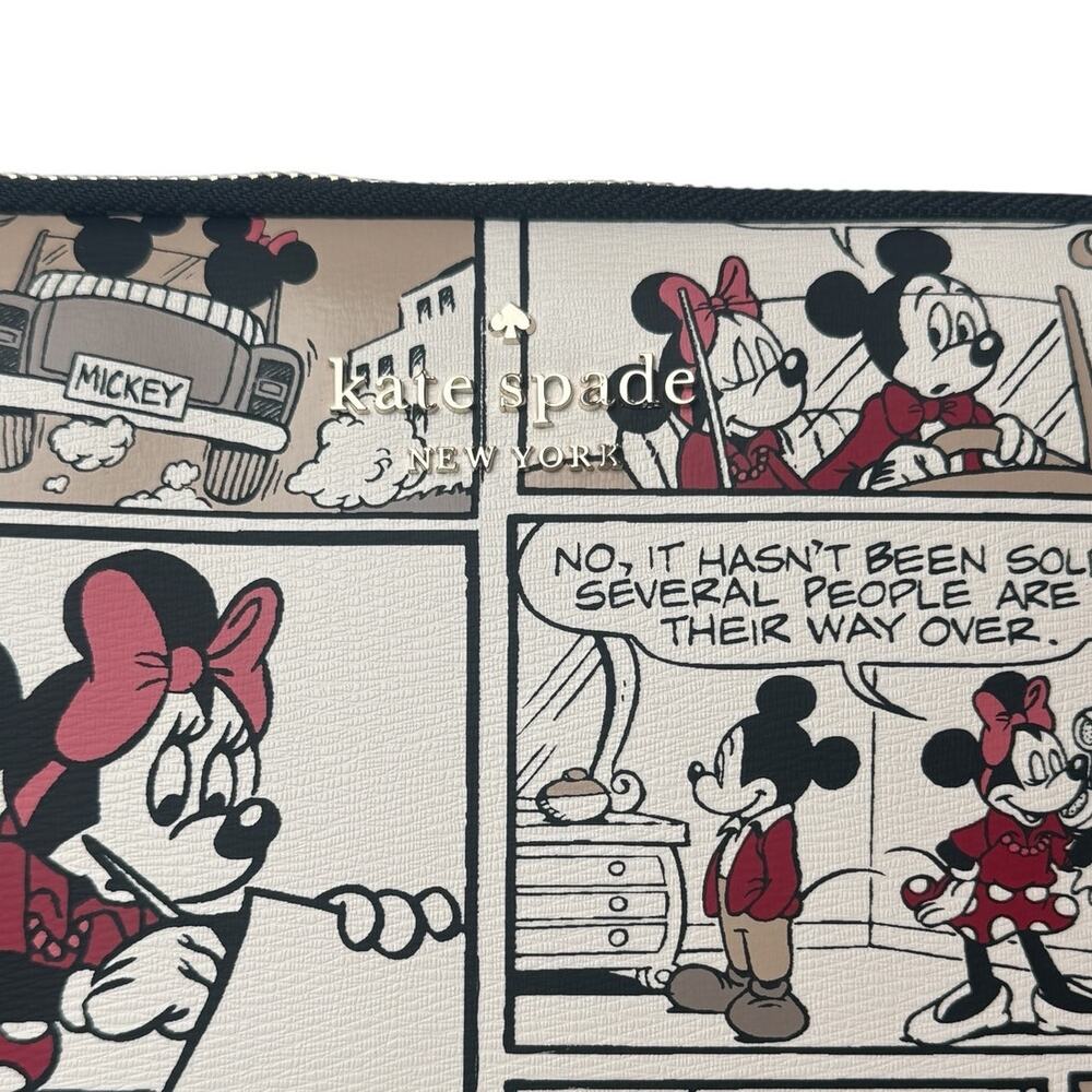 Kate Spade x Disney Minnie Mouse Comic Strip Universal 15 Inch Laptop Sleeve - Picture 3 of 5